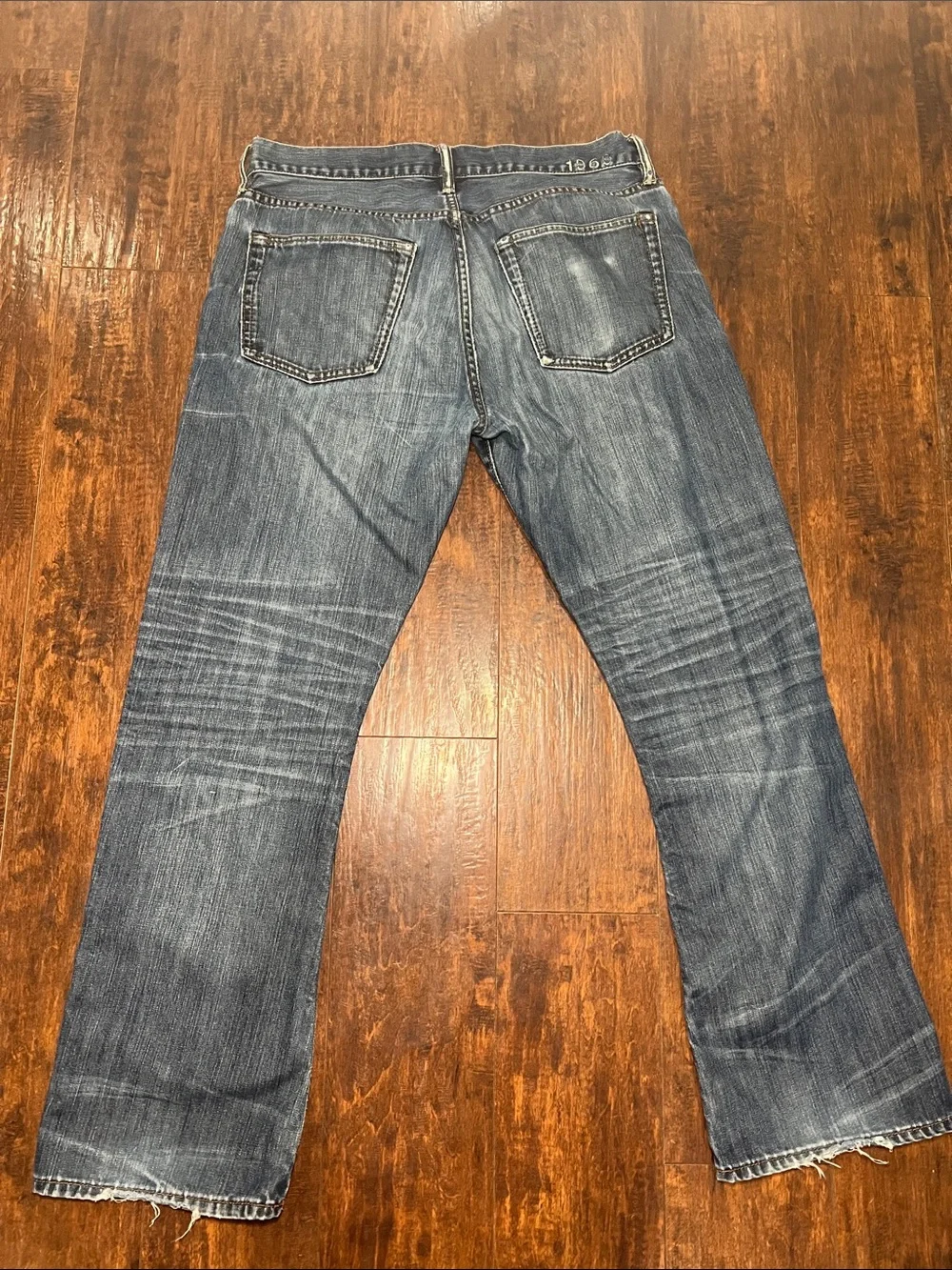 Men's Gap Blue Washed Jeans - Classic Straight Fit 34/30